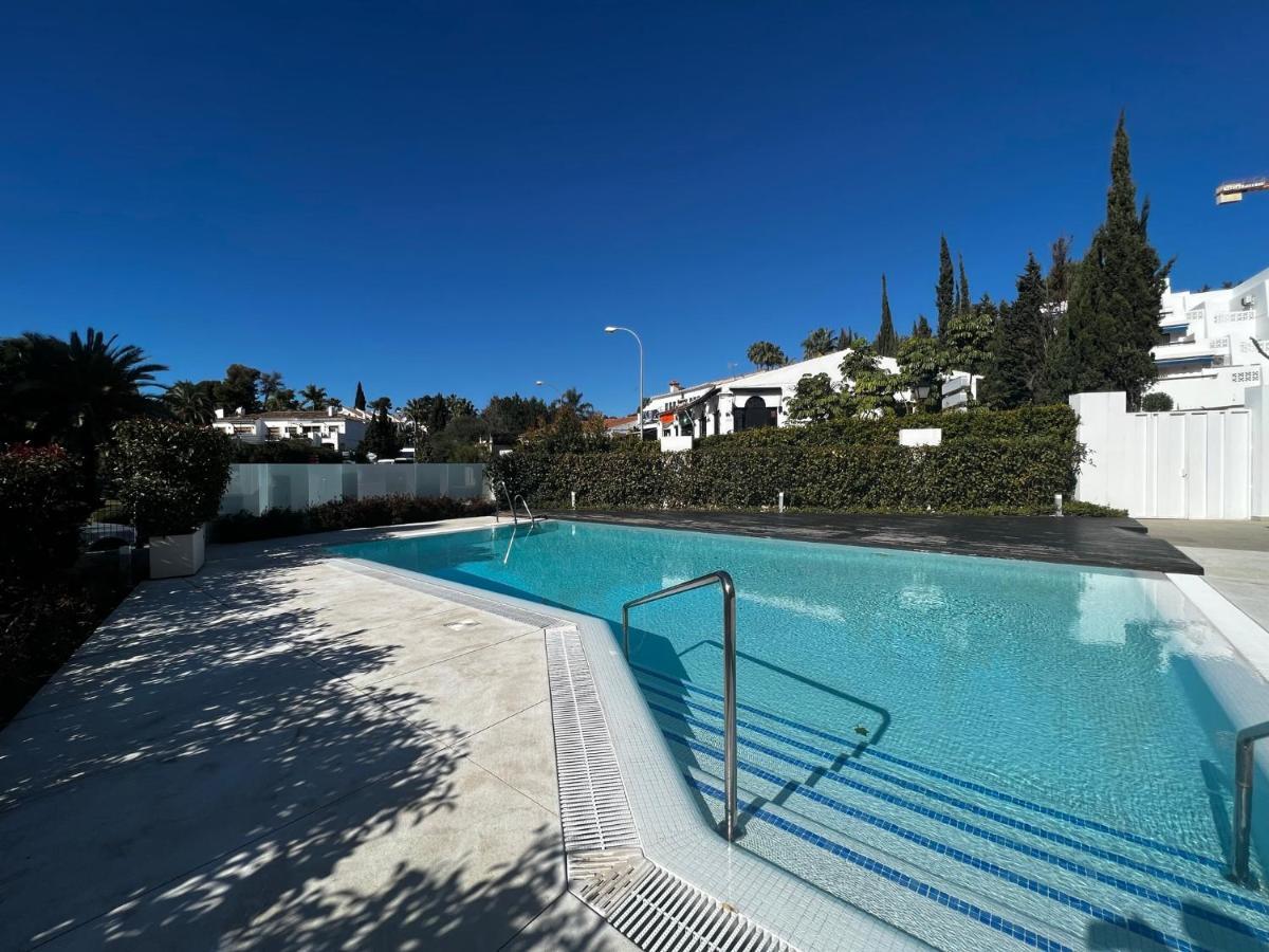 Ferienwohnung Royal Banus Marbella Exterior foto